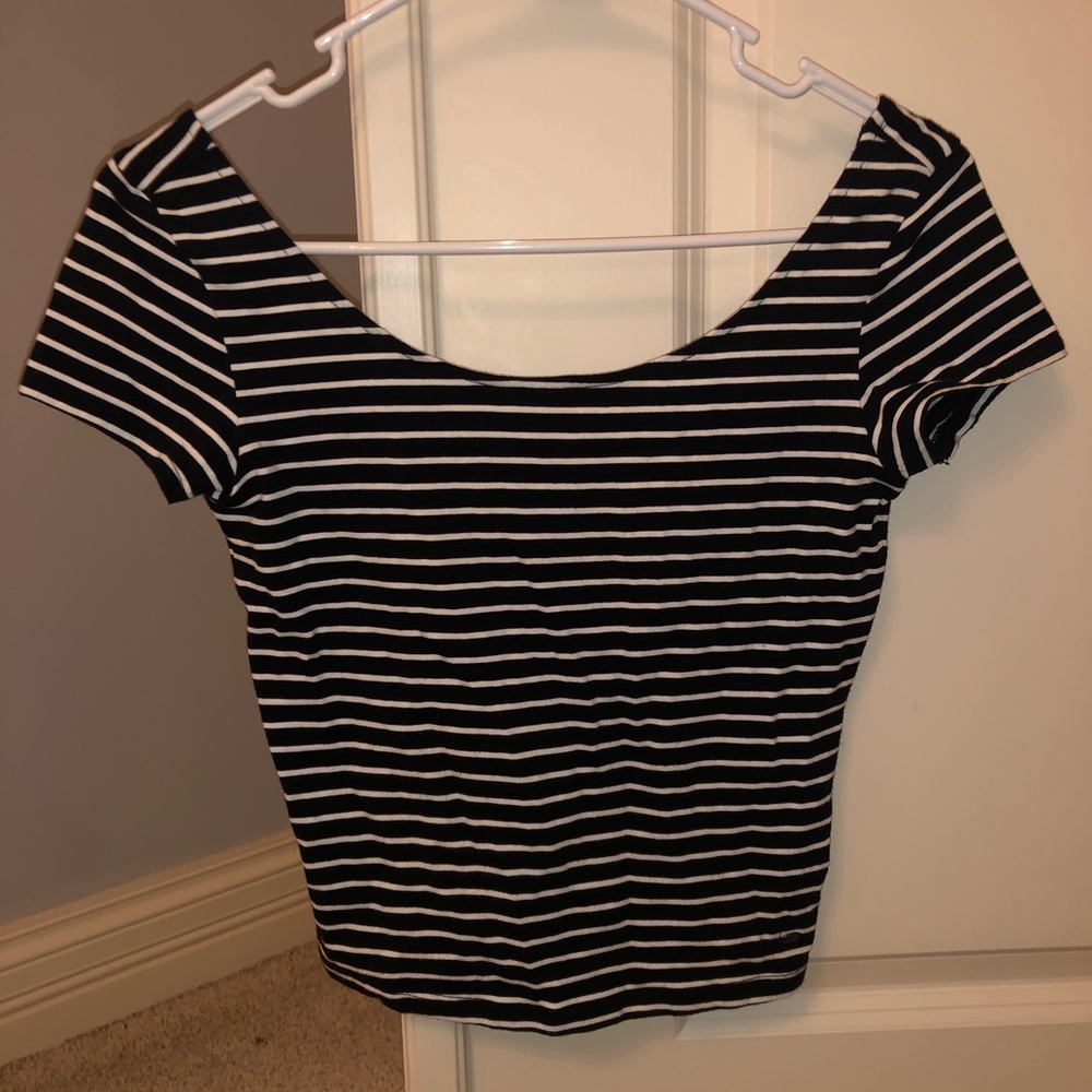 American Eagle Black/White Striped Scoop Crop Top